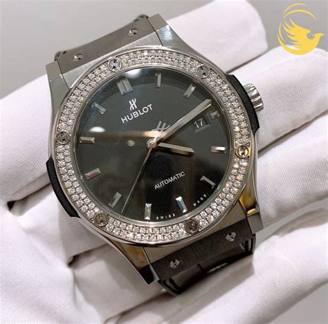 hublot classicfusion 42mm diamond bezel